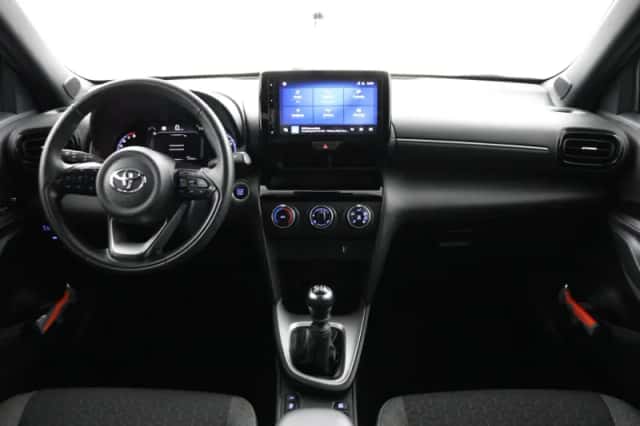 Toyota Yaris Cross (2023) thumbnail 4