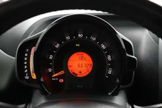 Toyota Aygo (2020) thumbnail 6
