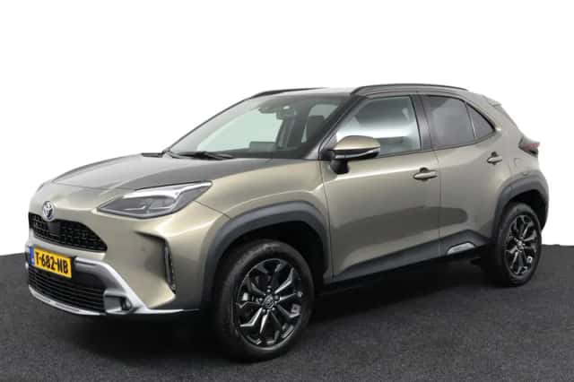 Toyota Yaris Cross (2023) thumbnail 1
