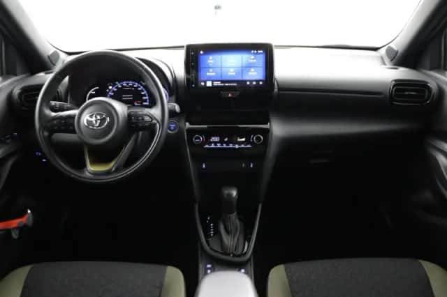 Toyota Yaris Cross (2023) thumbnail 4