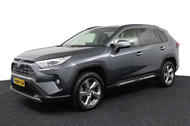 Toyota RAV4 (2022) thumbnail 1