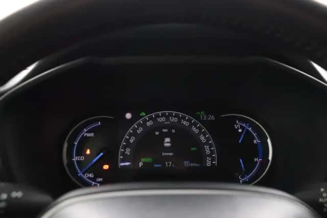 Toyota RAV4 (2022) thumbnail 6