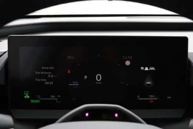 Toyota RAV4 (2026) thumbnail 6