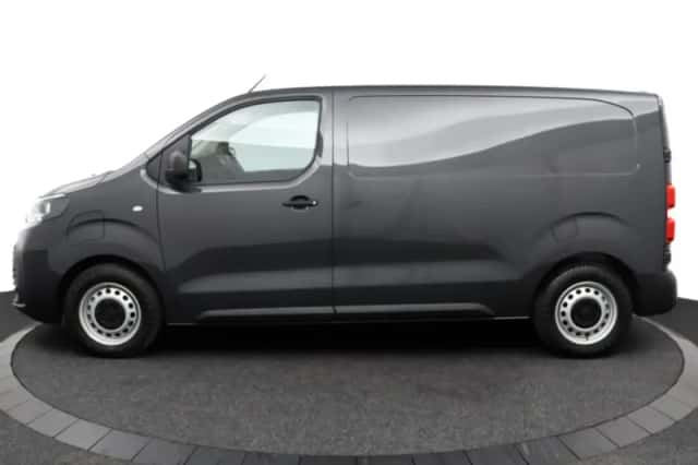 Toyota ProAce Electric Worker (2024) thumbnail 3
