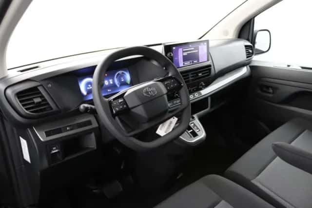 Toyota ProAce Electric Worker (2024) thumbnail 4