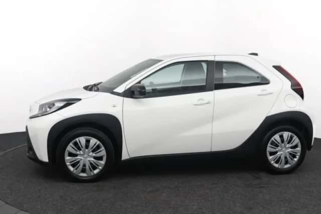 Toyota Aygo X (2025) thumbnail 3