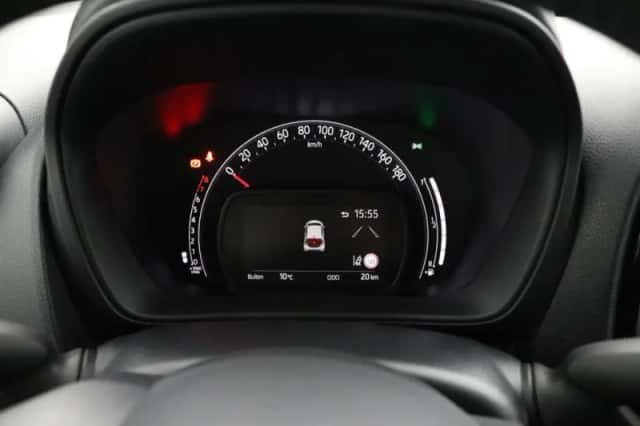 Toyota Aygo X (2025) thumbnail 6