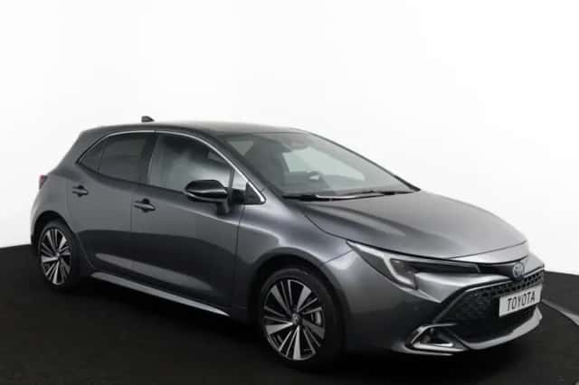 Toyota Corolla (2025) thumbnail 3