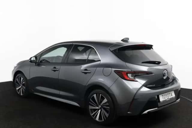 Toyota Corolla (2025) thumbnail 4