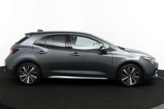 Toyota Corolla (2025) thumbnail 6