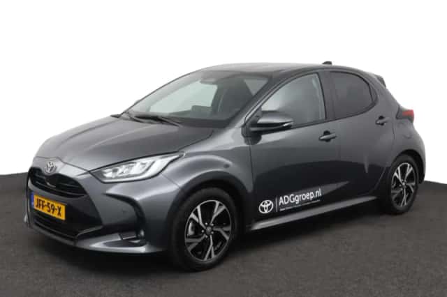 Toyota Yaris (2025) thumbnail 1
