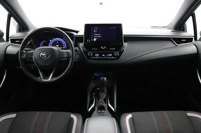 Toyota Corolla (2023) thumbnail 4