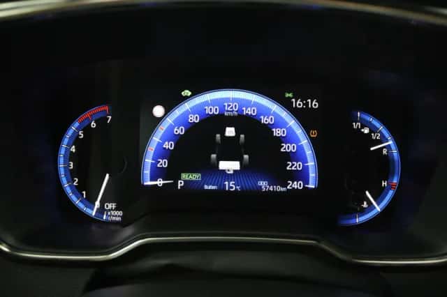 Toyota Corolla (2023) thumbnail 6