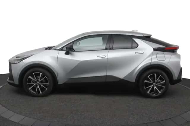 Toyota C-HR (2024) thumbnail 3