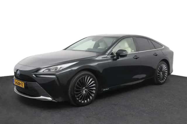 Toyota Mirai (2023) thumbnail 1