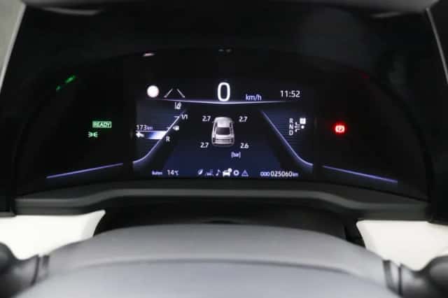 Toyota Mirai (2023) thumbnail 6