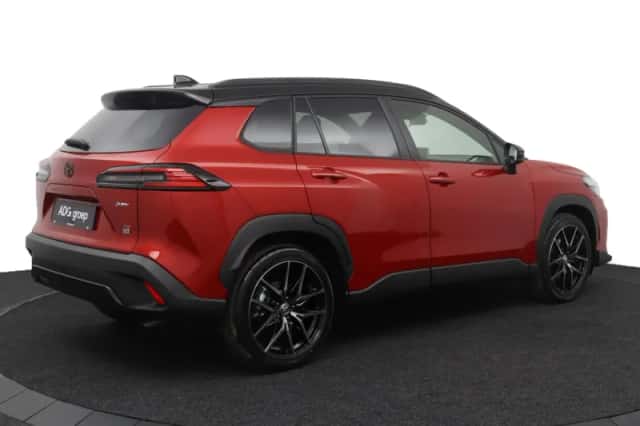 Toyota Corolla Cross (2026) thumbnail 2