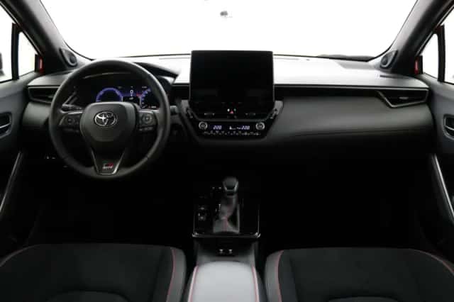 Toyota Corolla Cross (2026) thumbnail 4