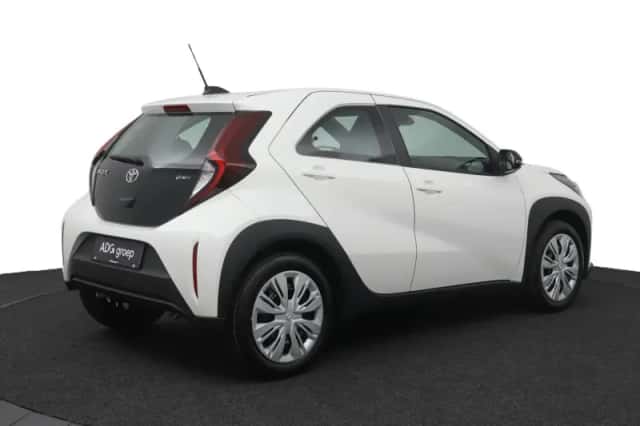 Toyota Aygo X (2026) thumbnail 2