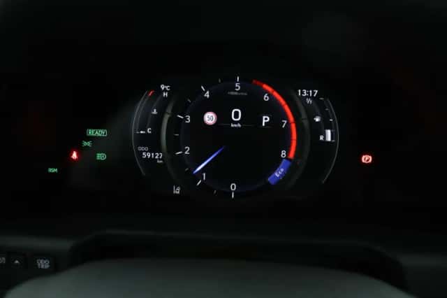 Lexus ES (2022) thumbnail 6