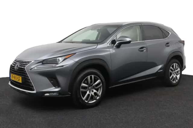 Lexus NX (2018) thumbnail 1