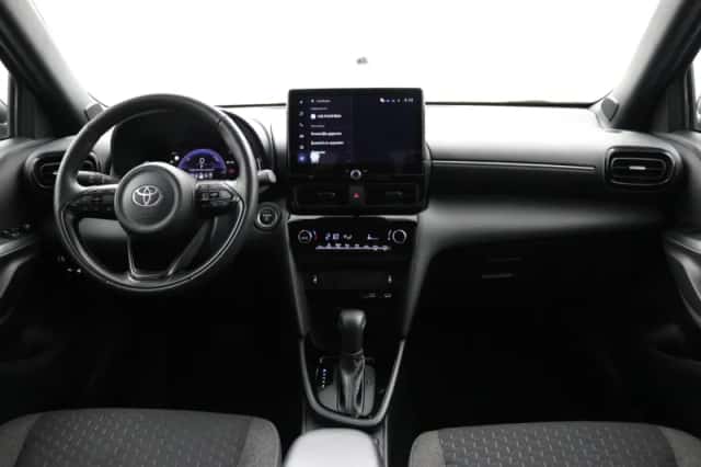Toyota Yaris Cross (2025) thumbnail 4