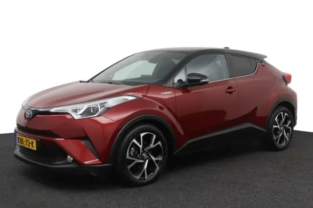 Toyota C-HR (2018) thumbnail 1