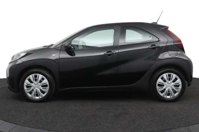 Toyota Aygo X (2025) thumbnail 3