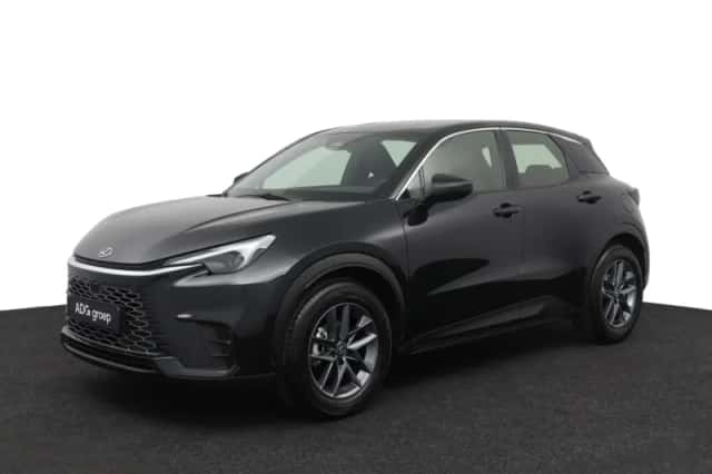 Lexus LBX (2026) thumbnail 1