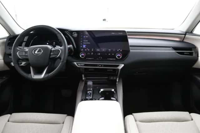 Lexus RX (2026) thumbnail 4