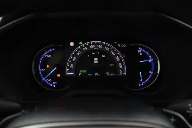 Toyota RAV4 (2019) thumbnail 6