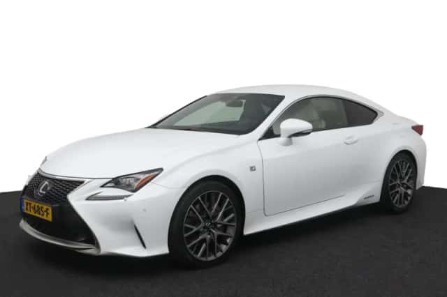 Lexus RC (2016) thumbnail 1