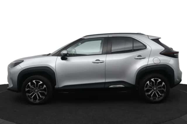 Toyota Yaris Cross (2025) thumbnail 3