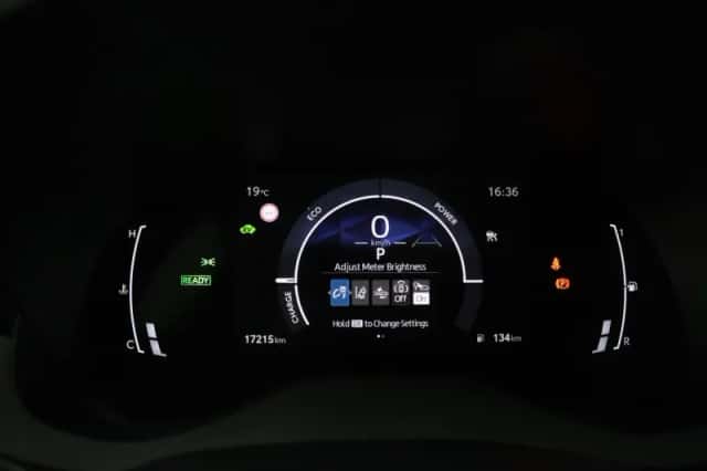 Toyota Yaris Cross (2025) thumbnail 6