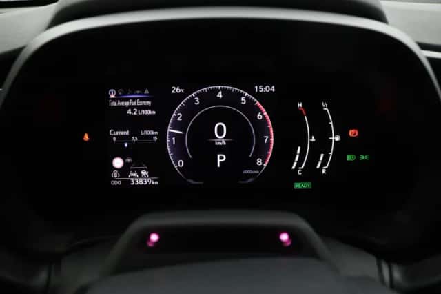 Lexus LBX (2025) thumbnail 6