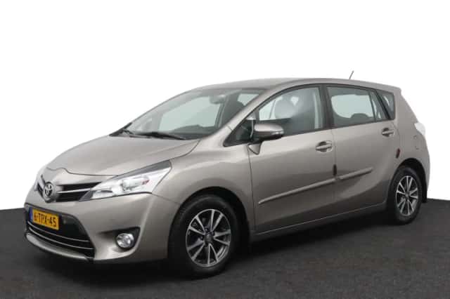 Toyota Verso (2014) thumbnail 1
