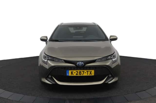Toyota Corolla (2021) thumbnail 4