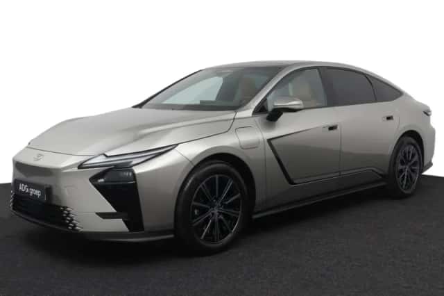 Lexus ES (2026) thumbnail 1