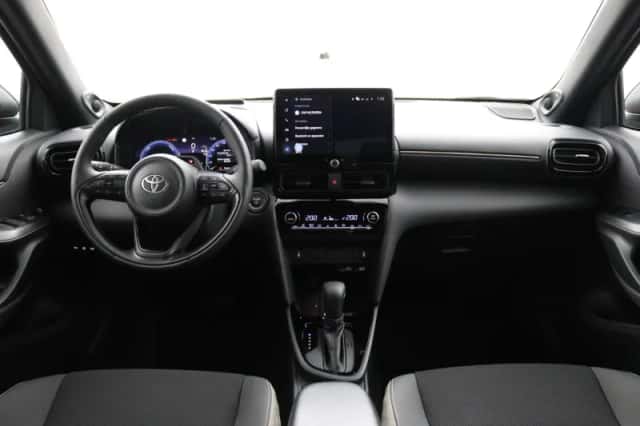 Toyota Yaris Cross (2026) thumbnail 4