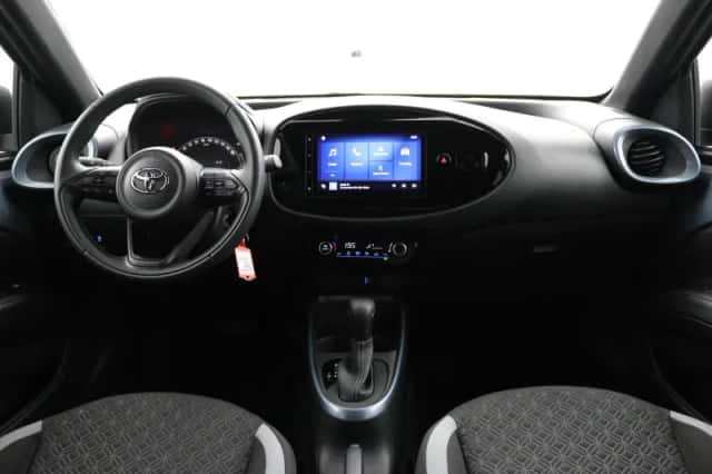 Toyota Aygo X (2024) thumbnail 4