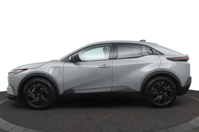 Toyota C-HR+ (2026) thumbnail 3