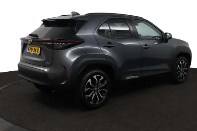 Toyota Yaris Cross (2025) thumbnail 2