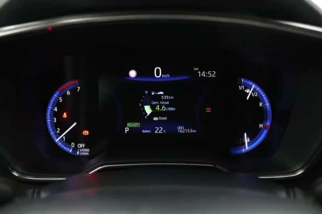 Toyota Corolla (2021) thumbnail 6