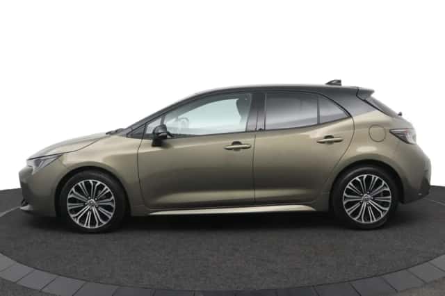 Toyota Corolla (2019) thumbnail 3