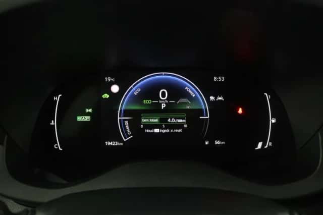 Toyota Yaris Cross (2025) thumbnail 6
