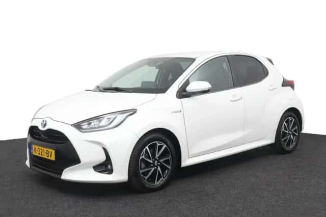 Toyota Yaris (2020) thumbnail 1