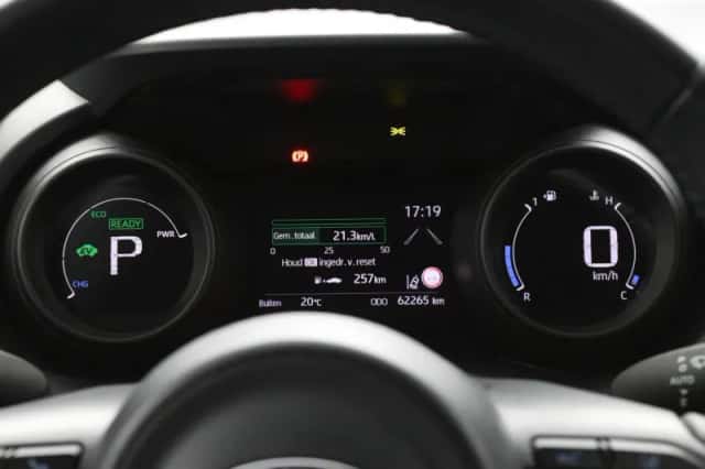 Toyota Yaris (2020) thumbnail 6