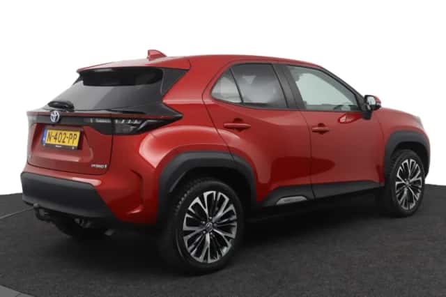 Toyota Yaris Cross (2021) thumbnail 2