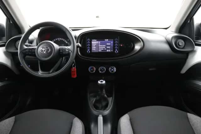 Toyota Aygo X (2023) thumbnail 4