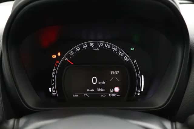 Toyota Aygo X (2023) thumbnail 6